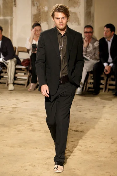 Look 41